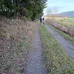 아파트 Wald & Weg